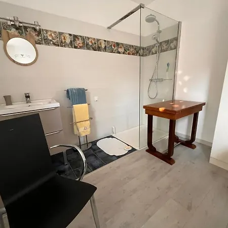 Nancy, 2 Pieces, 2 Personnes - Fr-1-584-298 *